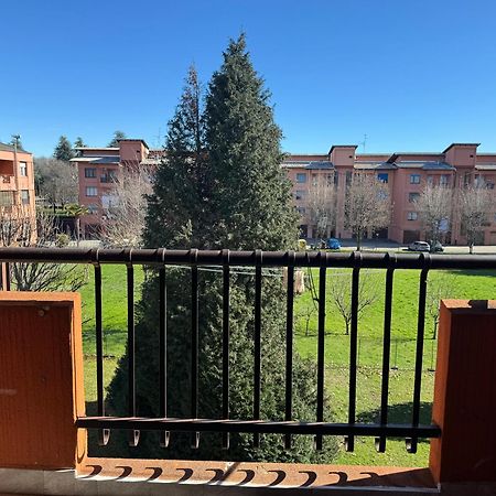 Gius' Apartment Elegante Vicino Ospedale Biella Gaglianico Esterno foto