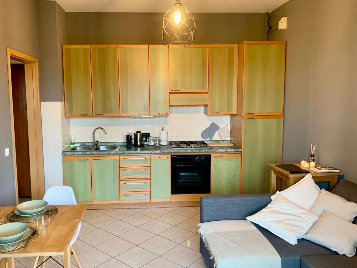 Gius' Apartment Elegante Vicino Ospedale Biella Gaglianico Esterno foto