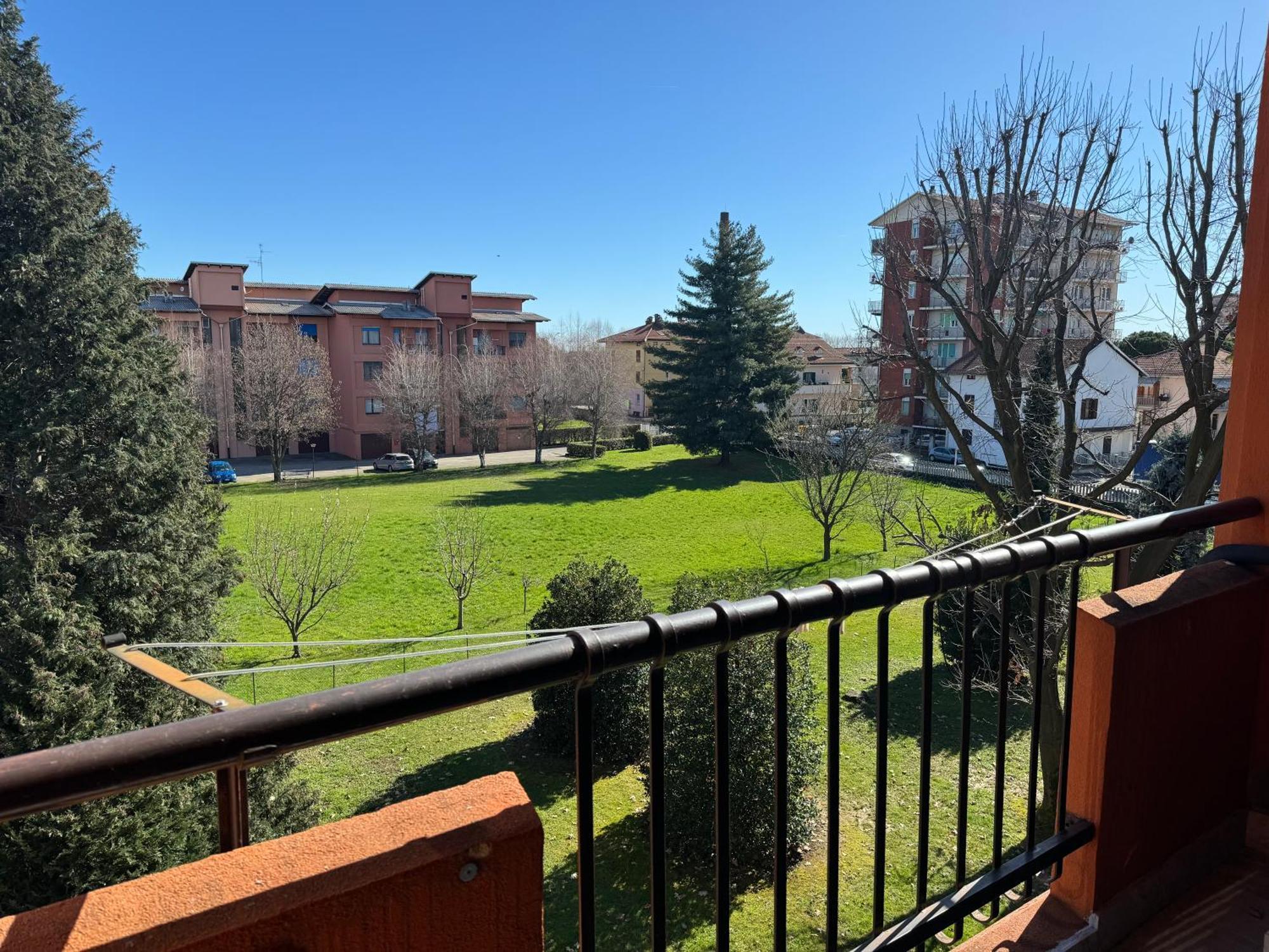 Gius' Apartment Elegante Vicino Ospedale Biella Gaglianico Esterno foto